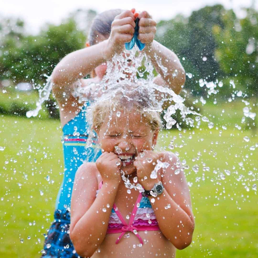 Quick Fill Water Bomb Outdoor Toy (Set Of 3)